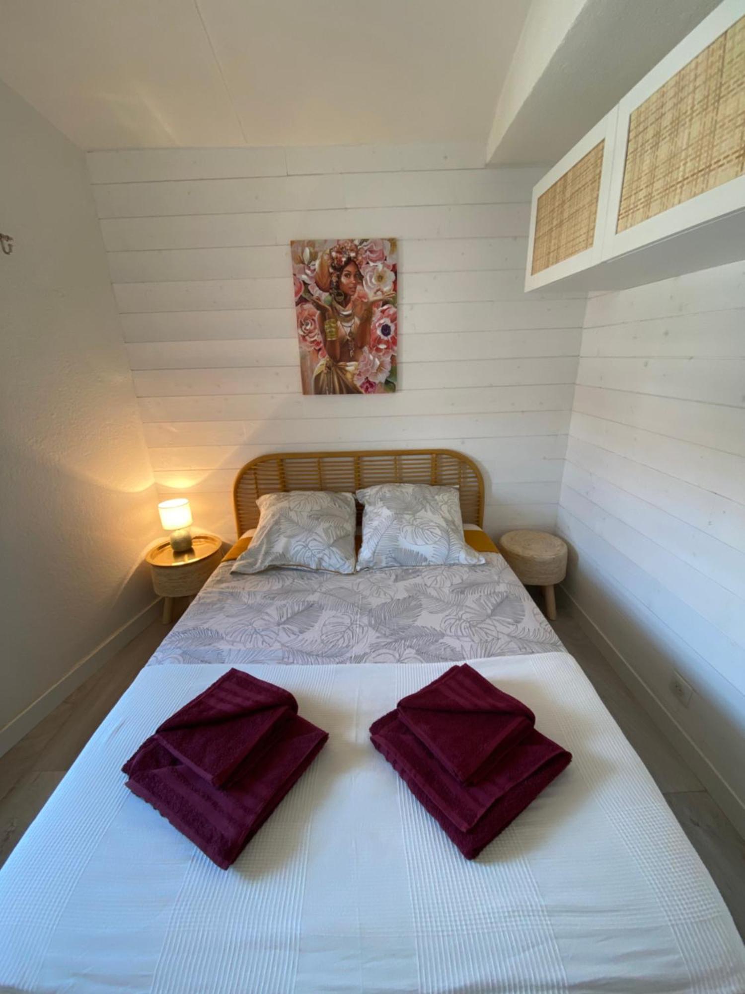 Appartement Duplex Climatise Le Trident Saintes-Maries-de-la-Mer Exterior photo